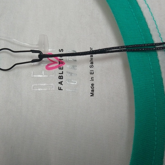 NWT Fabletics Womens Demi Lovato Raglan 3/4 Baseball Tee Green White Size Small - Picture 7 of 9